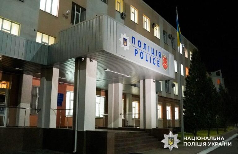 На Полтавщині 54-річна жінка зарізала свого співмешканця: деталі трагедії