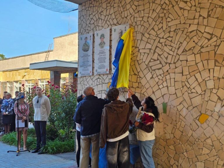 У Полтаві відкрили дві меморіальні дошки захисникам, які віддали життя за Україну