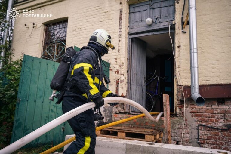 У пожежі в центрі Полтави на вулиці Європейській загинула жінка
