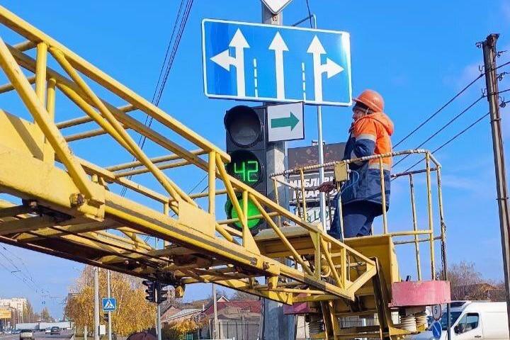 На двох перехрестях у Полтаві з’явились зелені стрілки для безпечнішого руху