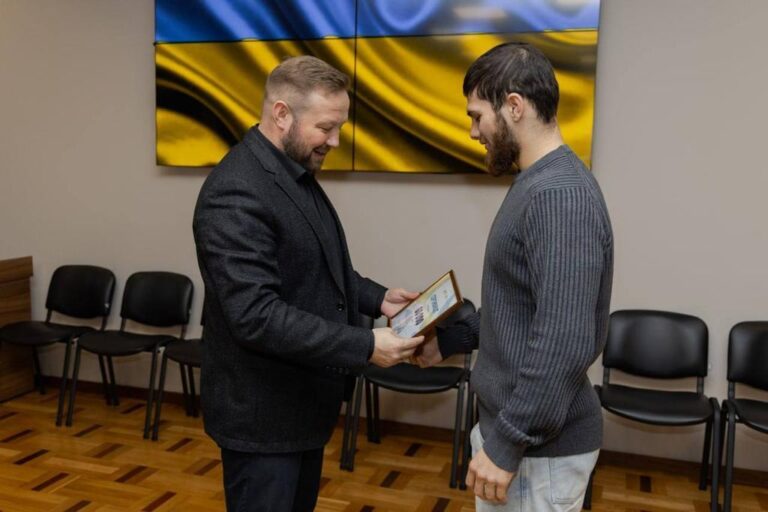 Володимир Когут провів зустріч із чемпіоном світу з греко-римської боротьби U-23 Ірфаном Мірзоєвим