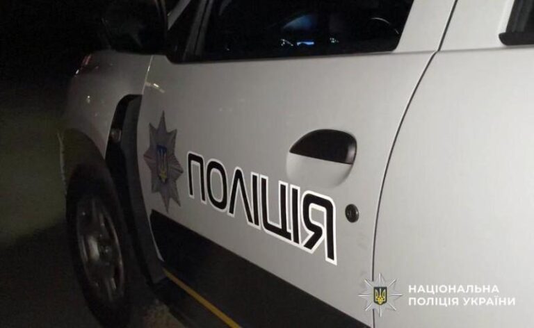 У Кременчуці госпіталізували 58-річного чоловіка з тяжкими ножовими пораненнями