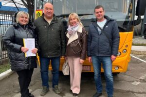 У Нехворощанського ліцею новий шкільний автобус Полтаво, спиш