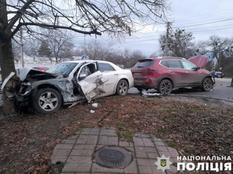 У Полтаві сталася ДТП: травмувалася жінка-водійка автомобіля