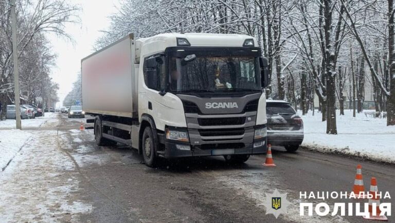 Полтава: ДТП за участі військового — чоловік у лікарні, водій зник із місця події