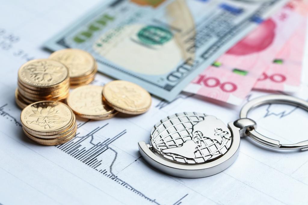 Чому курс купівлі та продажу валюти відрізняється
