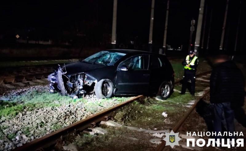 У Полтаві пяний водій вилетів на залізничний переїзд