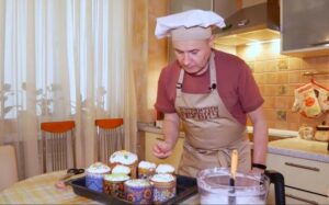 Рецепт паски від зіркового телеведучого з Полтави Костянтина Грубича