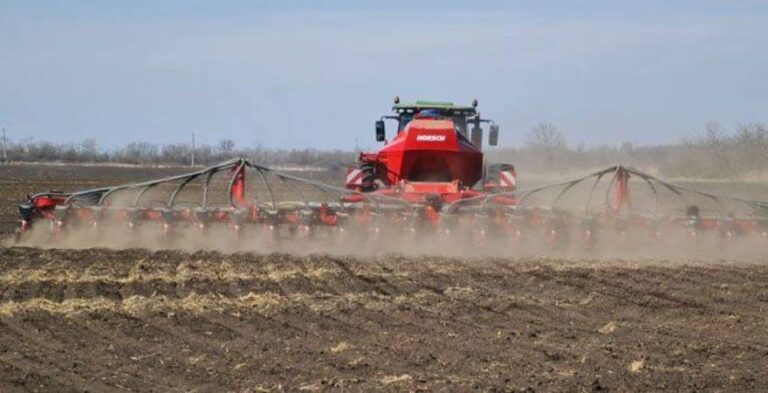 Аграрії Полтавщини вже засіяли понад 91 тисячу гектарів зернових культур