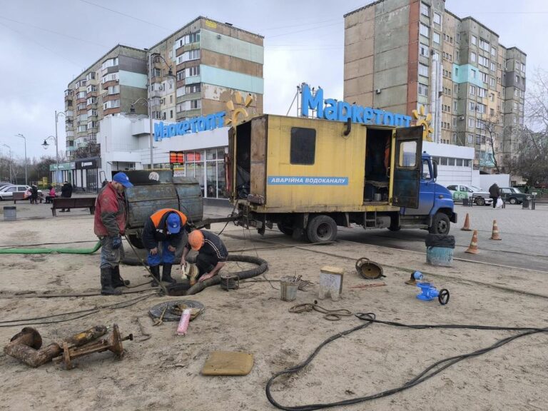 Понад 32 тисячі полтавців залишились без водопостачання через аварію на водогоні: коли відновлять воду