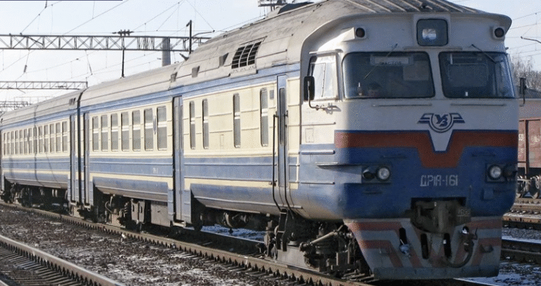 З червня на Полтавщині скорегують розклад приміських поїздів: де, коли й для кого це важливо