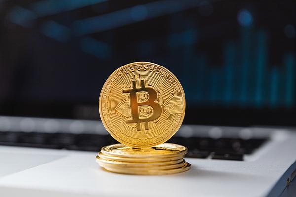Переваги використання обмінників для швидких транзакцій у криптовалюті – як це працює та чому це рятує нерви