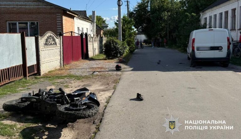 Смертельна ДТП у Лохвиці: 16-річний мотоцикліст загинув під колесами “ВАЗу”